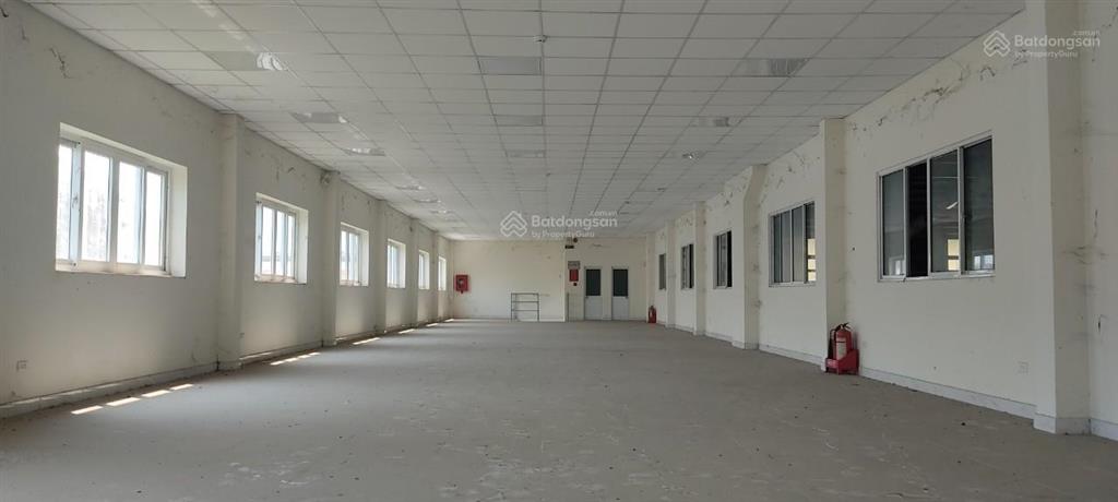 Cho thuê xưởng 3000m2, trong kcn biên hòa đồng nai giá thuê 240tr/th