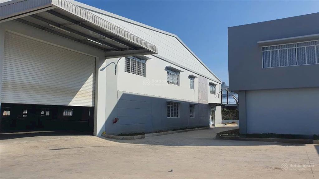 Cho thuê 2400m2 xưởng mới trong kcn tại long thành, đồng nai, giá 270 triệu, sx đa ngành nghề