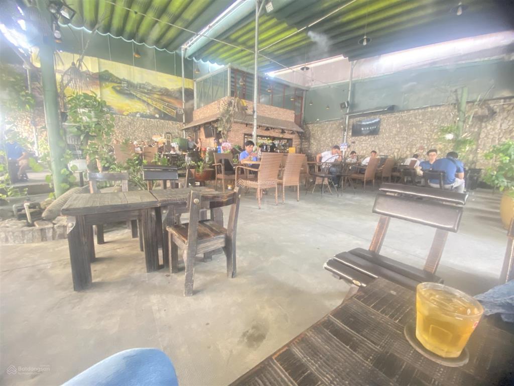 Bán góc 2 mtkd cực đẹp ngay dương đức hiền với 285 m2 chỉ 42 tỷ!