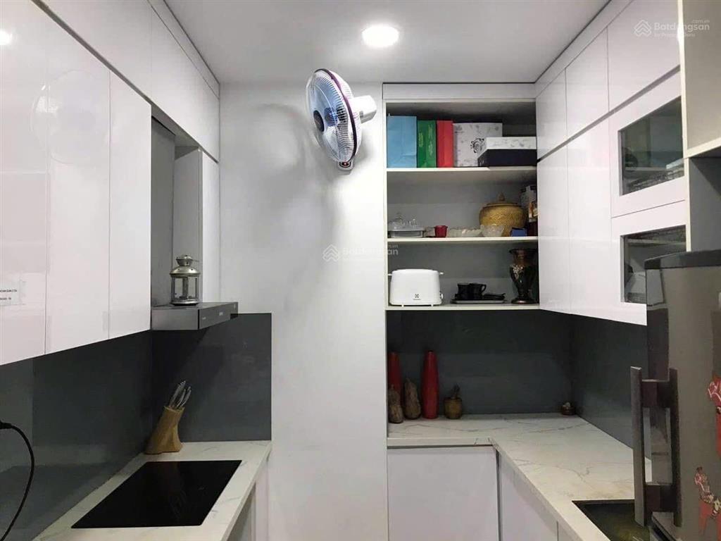 Chính chủ cần cho thuê căn 3pn, 2wc, 115m2, view hồ, tòa n03t3 ngoại giao đoàn, 15tr, 0393 755 ***