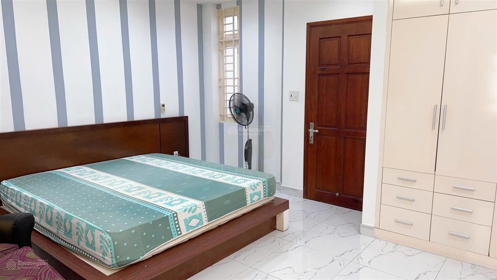 Tôi là chủ nhà cần bán nhà phố khu nam long quận 7  dt 5x24m, 1 trệt 2 lầu + st giá chỉ 17 tỷ