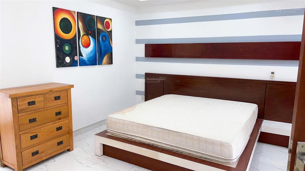 Tôi là chủ nhà cần bán nhà phố khu nam long quận 7  dt 5x24m, 1 trệt 2 lầu + st giá chỉ 17 tỷ