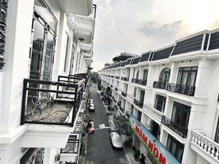 Chính chủ cần bán nhà Thoại Ngọc Hầu trung tâm quận Tân Phú Vị trí cực đẹp 72m2 Giá cực