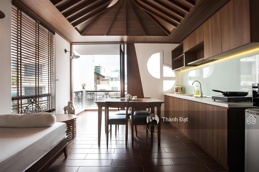 Căn hộ lê thị hồng gấm q.1, 1pn balcony sân vườn  dt 42m2, gần chợ bến thành & ngã sáu phù đổng