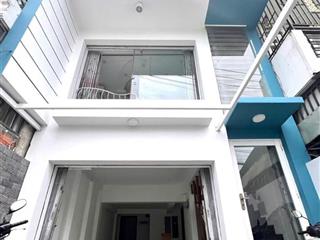 NHÀ MẶT TIỀN, 3 TẦNG, NGANG 5M SIÊU CHUẨN, dtsd 228m, Q2, giá chỉ 11 ty hơn.