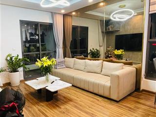 Tôi bán căn hanoi centerpoint, 70m2 thiết kế 2 ngủ, tầng trung, bc đông nam thoáng mát giá 5tỷ8