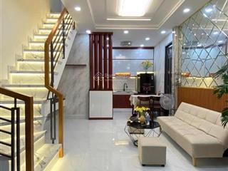 Bán nhà nguyễn khoái quận 4  28m2  2 tỷ nhỉnh  2 tầng  bề ngang 4m  nhà xây mới full nội thất