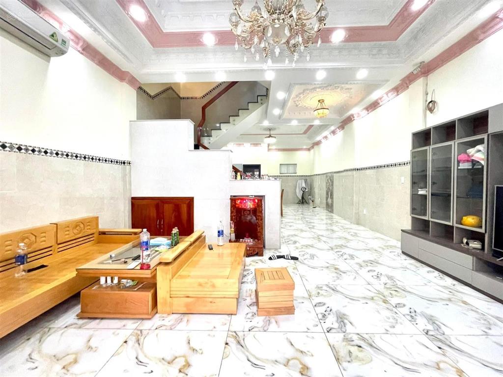 Cần bán gấp căn nhà đẹp nhất mặt tiền đường nguyễn văn quỳ dt 6x16m giá thấp hơn ngân hàng cho vay