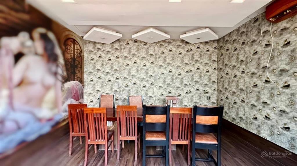 Cần bán gấp nhà đất 628m2 mt nguyễn thị thập, p. tân quy, giá 109tr/m2 vị trí cực đẹp để kinh doanh