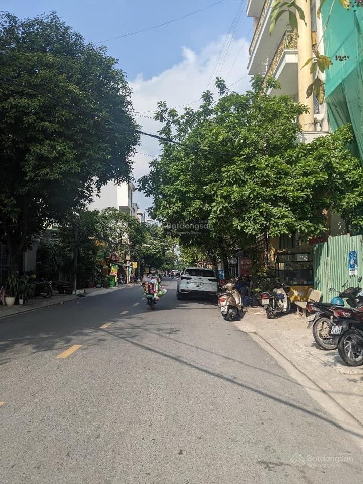 Cần tiền bán gấp căn nhà 4x19m hxh đường 79 vị trí cực đẹp đoạn sầm uất nhất giá 6tỷ5 bớt lộc
