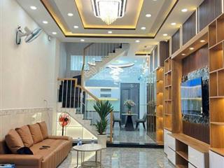 Bán nhà đường nguyễn tri phương, phường 6, quận 10, dtsd 120m2 (4 tầng), gần mặt tiền, giá 5,5 tỷ