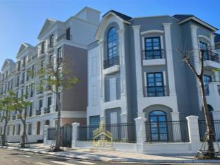 Bán căn villas 2 mặt tiền, cạnh bến du thuyền tại vinhomes grand park.  0828 030 *** thiện