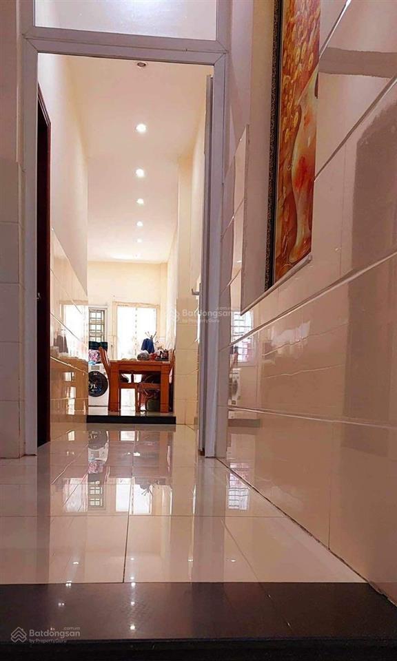 Mặt tiền đường đình phong phú. 2 tầng. 155m2. xây được hầm, 8 tầng shr. chỉ 14 tỷ ba.