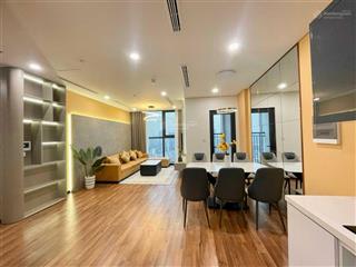 Cho thuê căn hộ cao cấp center point  110 cầu giấy, 50m2, 1pn, chỉ 12 triệu.  0968 225 ***