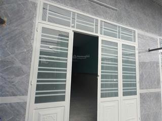 Nhà nguyên căn mới xây cần cho thuê. nhà hẻm xe tải. dt sử dụng 130m2.