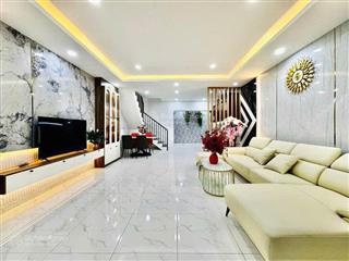 Nhà trần huy liệu  phú nhuận, 50m2 sổ hồng riêng / đường lớn thông thoáng. 3ty820