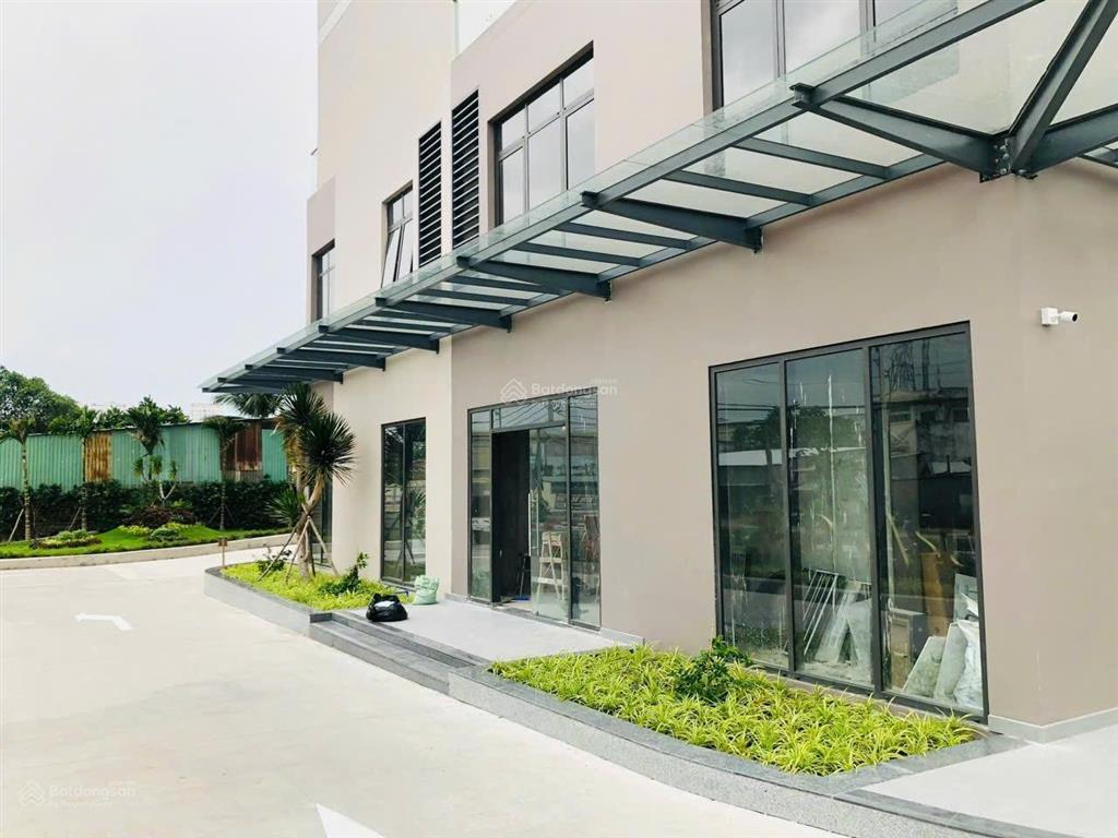 Ch tmdv the pegasuite ii  tạ quang bửu  7.2x9.3 (124/134m2)  nhích 5 tỷ