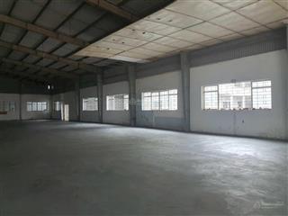 Cho thuê kho xưởng 1150m2 đẹp, giá rẻ km16 đại lộ thăng long, huyện quốc oai, hà nội