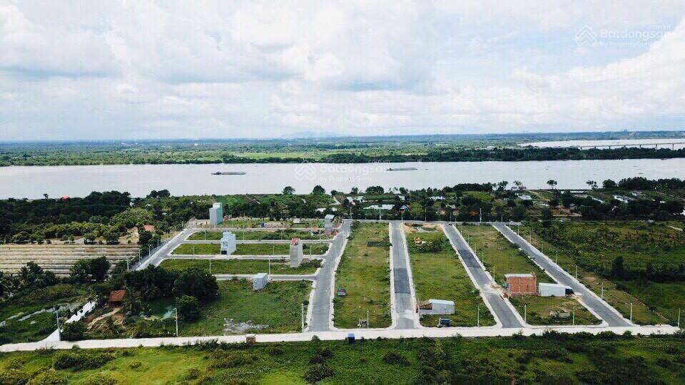 Kẹt tiền cần bán gấp lô đất sạch đẹp gần chợ long phước, tp thủ đức. dt 52m2, giá chỉ 1.95 tỷ