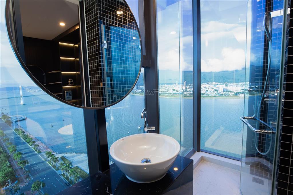 Căn góc 2pn, 84m2 view trực diện sông hàn, cho thuê 35 triệu/tháng  nhận nhà ngay, cho thuê liền