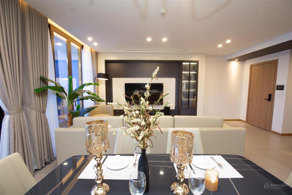 Căn góc 2pn, 84m2 view trực diện sông hàn, cho thuê 35 triệu/tháng  nhận nhà ngay, cho thuê liền