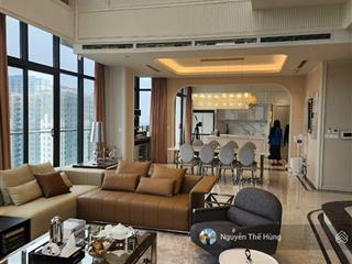 Cực hiếm bán căn penthouse to đẹp nhất mulberry lane  485m2  giá chỉ 17. x tỷ.  0867 890 ***