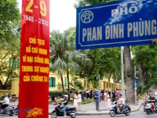 Cần bán nhà phố phan đình phùng  tôn thất thiệp, dt 57m2 x 5 tầng, mt5m, giá 18,5 tỷ. ngõ phân lô