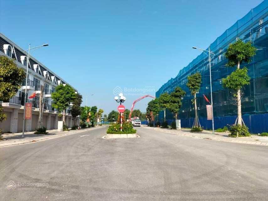 Cần bán lô đất đẹp gần công viên kỳ quan ở việt hàn, hướng nam, giá 17tr/m2.  0963 580 ***