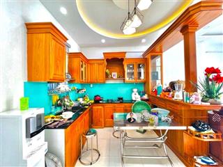 Bán nhà 2 tầng, thiết kế biệt thự sân vườn, 145.5m2 ngang 6.5m, đường xe tải. chỉ 6 tỷ hơn tl