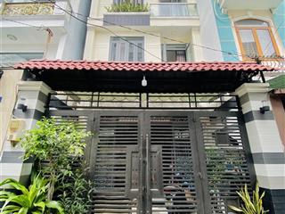 Ngay công viên làng hoa, hẻm 5m thông, 4 tầng (5,6x14,7), 82m2, lê văn thọ p11 gò vấp