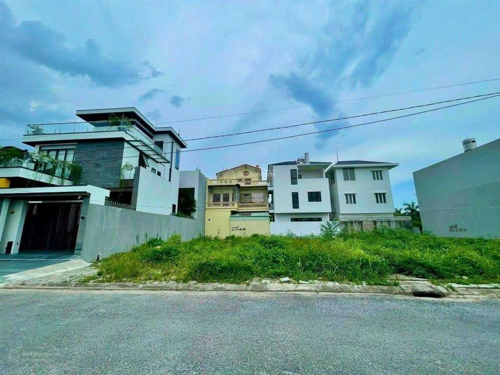 Bán đất 185m2 view công viên cực đẹp tại khu nhà ở anh dũng 3, ngay cầu rào 2