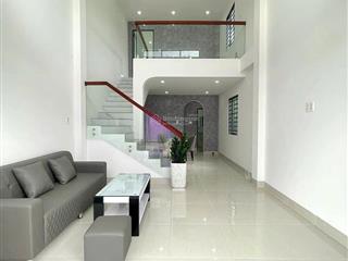 40m2, 2 phòng ngủ, hẻm rộng, sổ riêng, 2 tỷ 350 còn thương lượng!