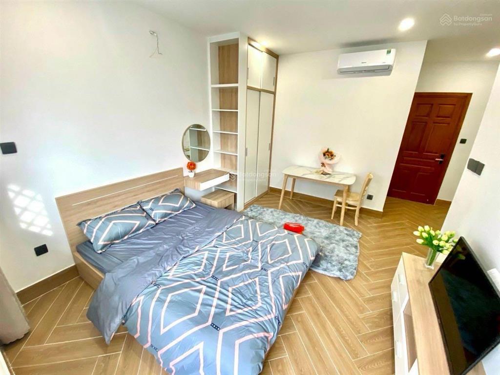 Căn hộ studio balcony thiết kế sang trọng, hiện đại, quận 2