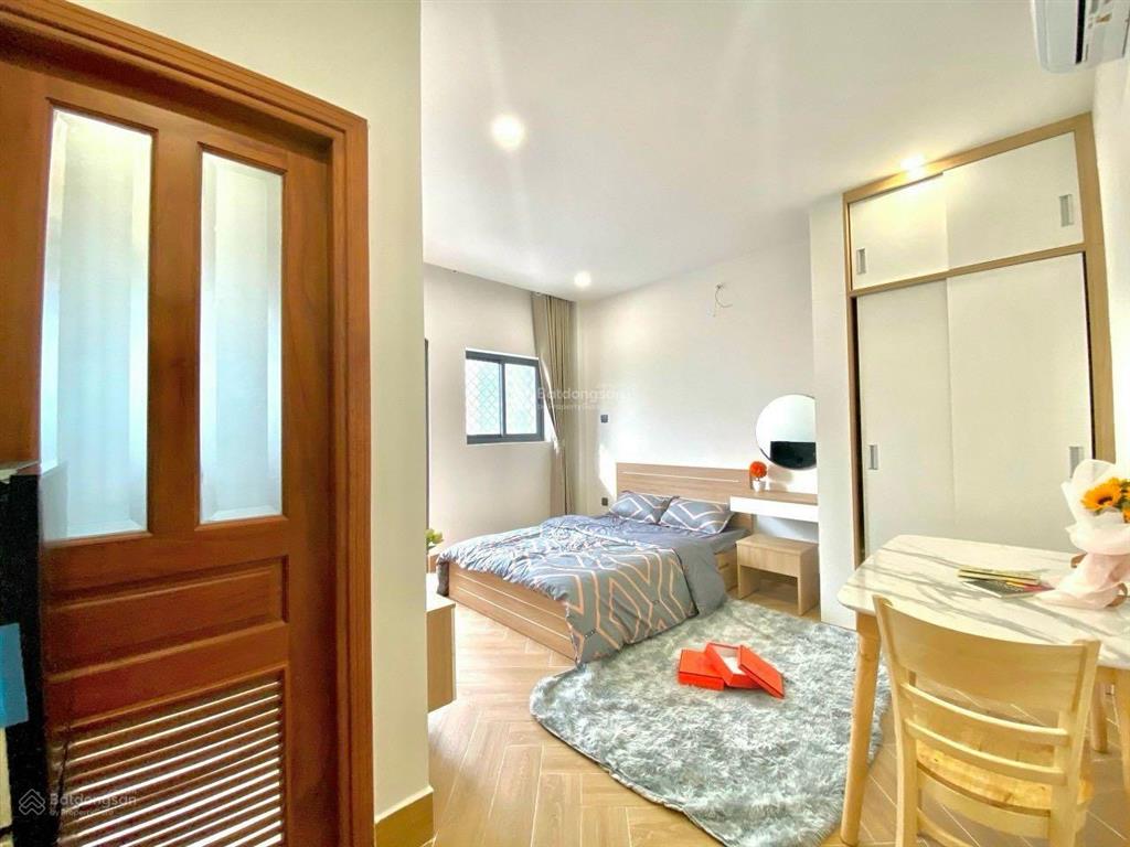 Căn hộ studio balcony thiết kế sang trọng, hiện đại, quận 2