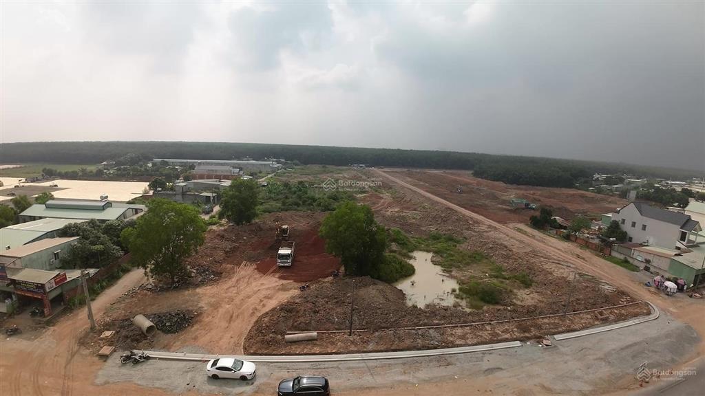 Hàng hiếm tại đt 746b, hội nghĩa, tân uyên, bình dương, vị trí vàng 4 mặt tiền, diện tích 23.000m2