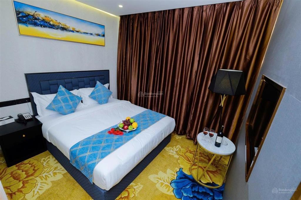 Bán khách sạn 10 tầng hoàn chỉnh tại chánh nghĩa thủ dầu một kèm đất 15x20m, 300m2 thổ cư 100%