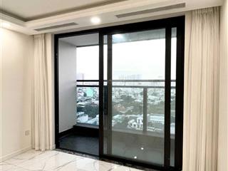 Cho thuê sunshine sky city, 4pn 4wc, 132m2, ntcb, tầng cao, view thoáng, giá 20tr