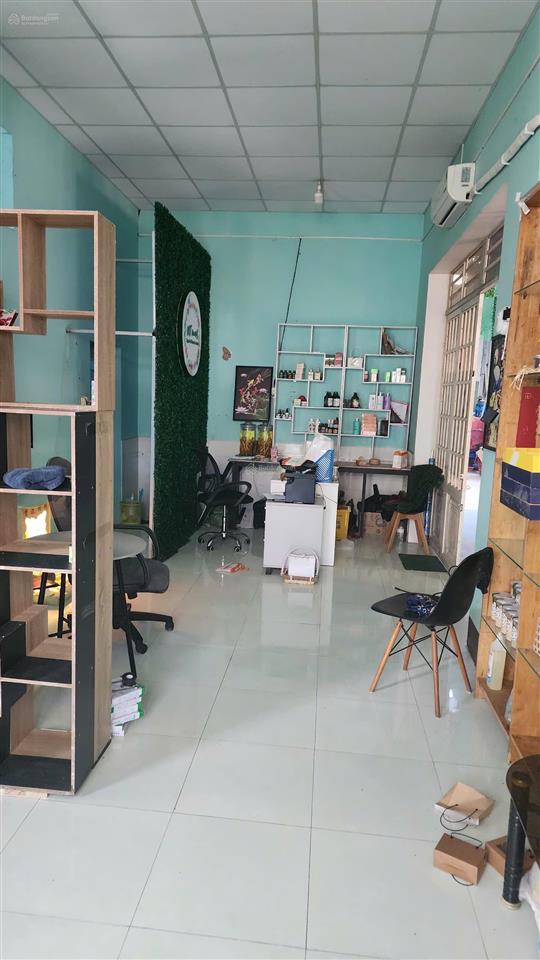 Chính chủ bán nhà 2 mặt tiền tặng kèm kho xưởng điện 3 fa. đường nhựa 12m, thổ cư 300m2 7,299 tỷ