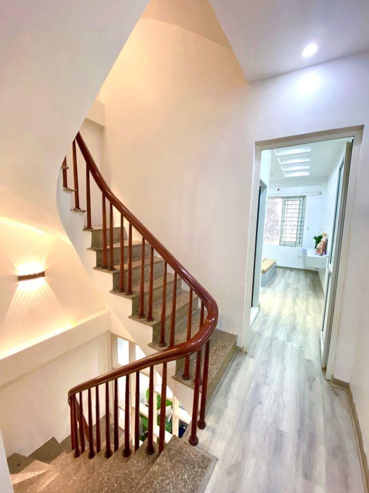 NHÀ ĐẸP VĂN CHƯƠNG 33M2, 5 TẦNG, 3 NGỦ, CỰC THOÁNG, NỘI THẤT ĐẸP, GẦN Ô TÔ, NHỈNH 5 TỶ