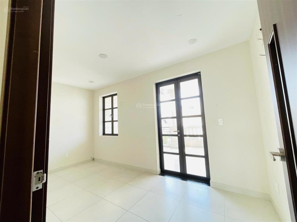 Cho thuê nguyên căn biệt thự 40/triệu vnd tại kdc cityland gò vấp