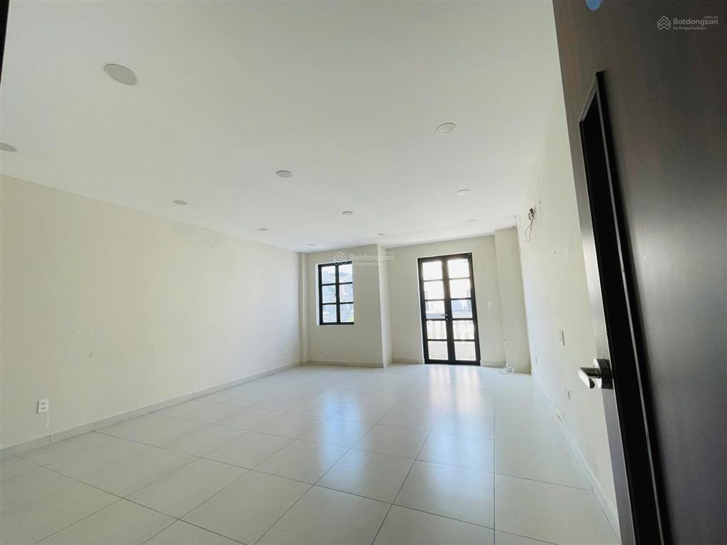 Cho thuê nguyên căn biệt thự 40/triệu vnd tại kdc cityland gò vấp