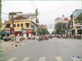 Bán nhà mặt đường tô hiệu lô góc.vị trí siêu đẹp.vỉa hè siêu rộng.đang cho ngân hàng thuê