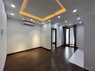 Chính chủ bán căn hộ dành cho người độc thân. studio 45,7m2 tầng trung, full nội thất, cửa đb  tn