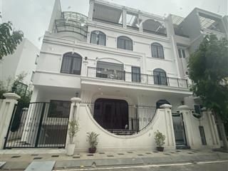 Bán biệt thự compound sài gòn mystery quận 2, dt 271m2 giá chỉ 55.9tỷ.  0937 988 ***