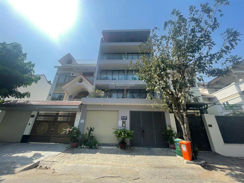 Chính chủ cần bán gấp biệt thự view công viên 8x25m kdc nam long trần trọng cung quận 7  giá 24 tỷ