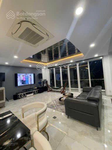 Chính chủ bán gấp biệt thự kdc tấn trường, quận 7 dt 12x20m (240m2), xd 3 lầu st. giá 26 tỷ