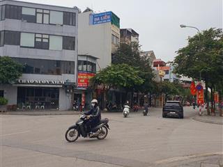 14 tỷ sở hữu mặt phố Việt Hưng, Long Biên kinh doanh oto tránh vỉa hè thoáng 75m, mặt: 7m