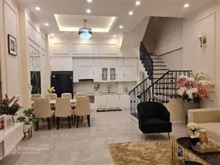 Bán nhà minh khai  trương định  ô tô đỗ gần  62m2  full nội thất. giá 8,15 tỷ.  0779 548 ***