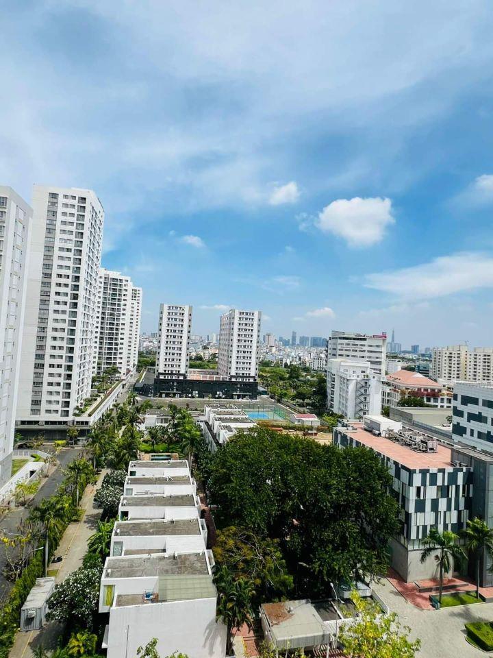 Bán nhanh căn hộ scenic valley 1, 71m, 2pn,2wc, có ô xe hơi, full nội thất, 6ty8 