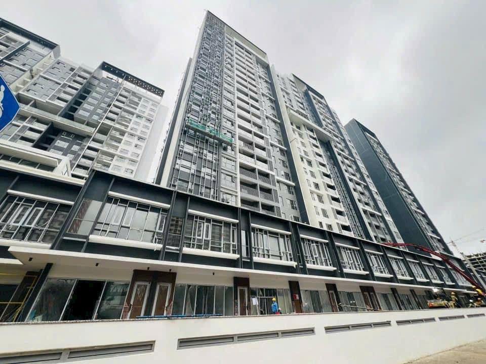 Bán shophouse Celesta mặt tiền nguyễn hữu thọ, tháng 9 nhận shop kd luôn